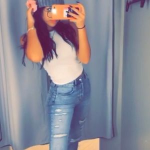 Meet your Posher, Meela